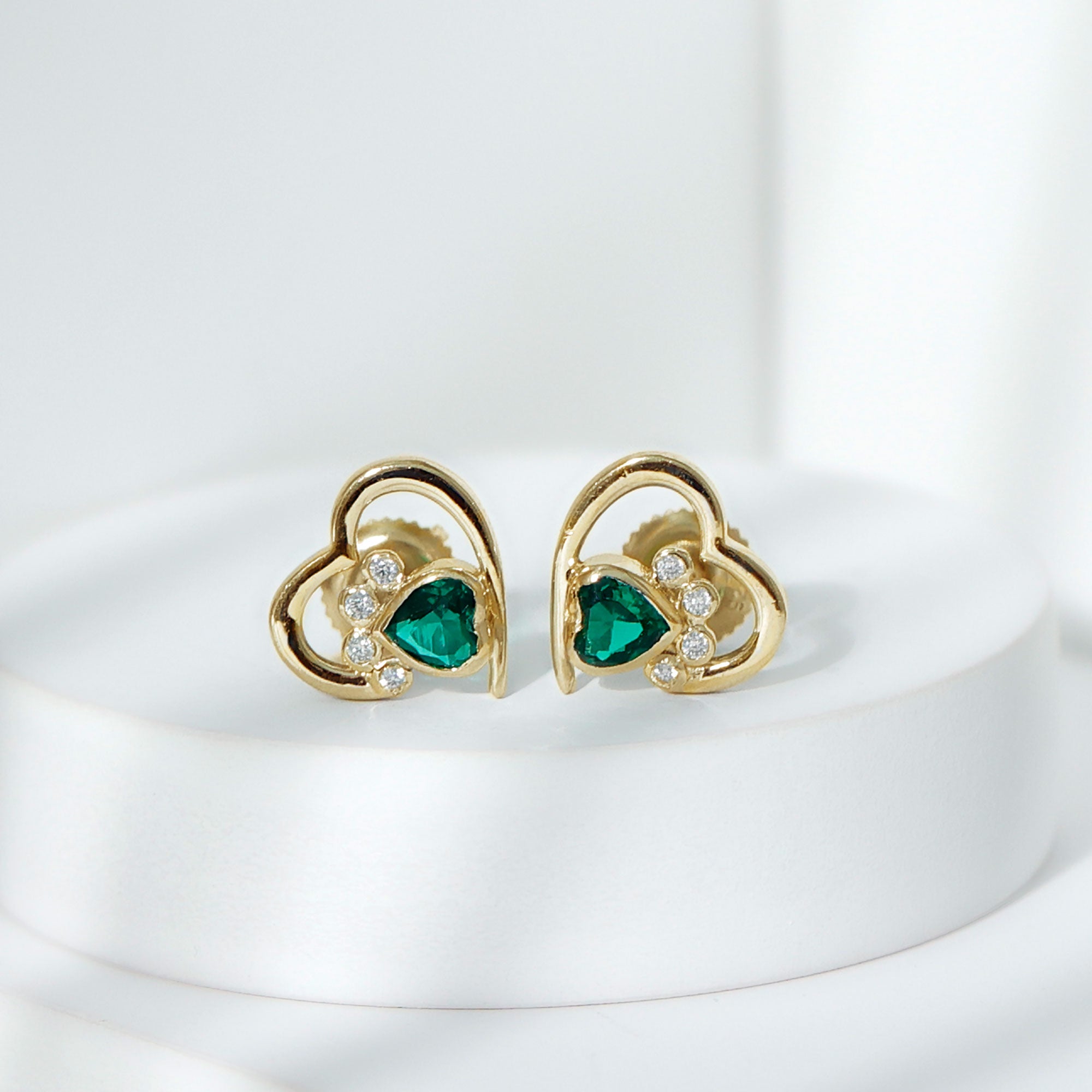 1/4 CT Created Emerald and Moissanite Heart Paw Stud Earrings Lab Created Emerald - ( AAAA ) - Quality - Rosec Jewels