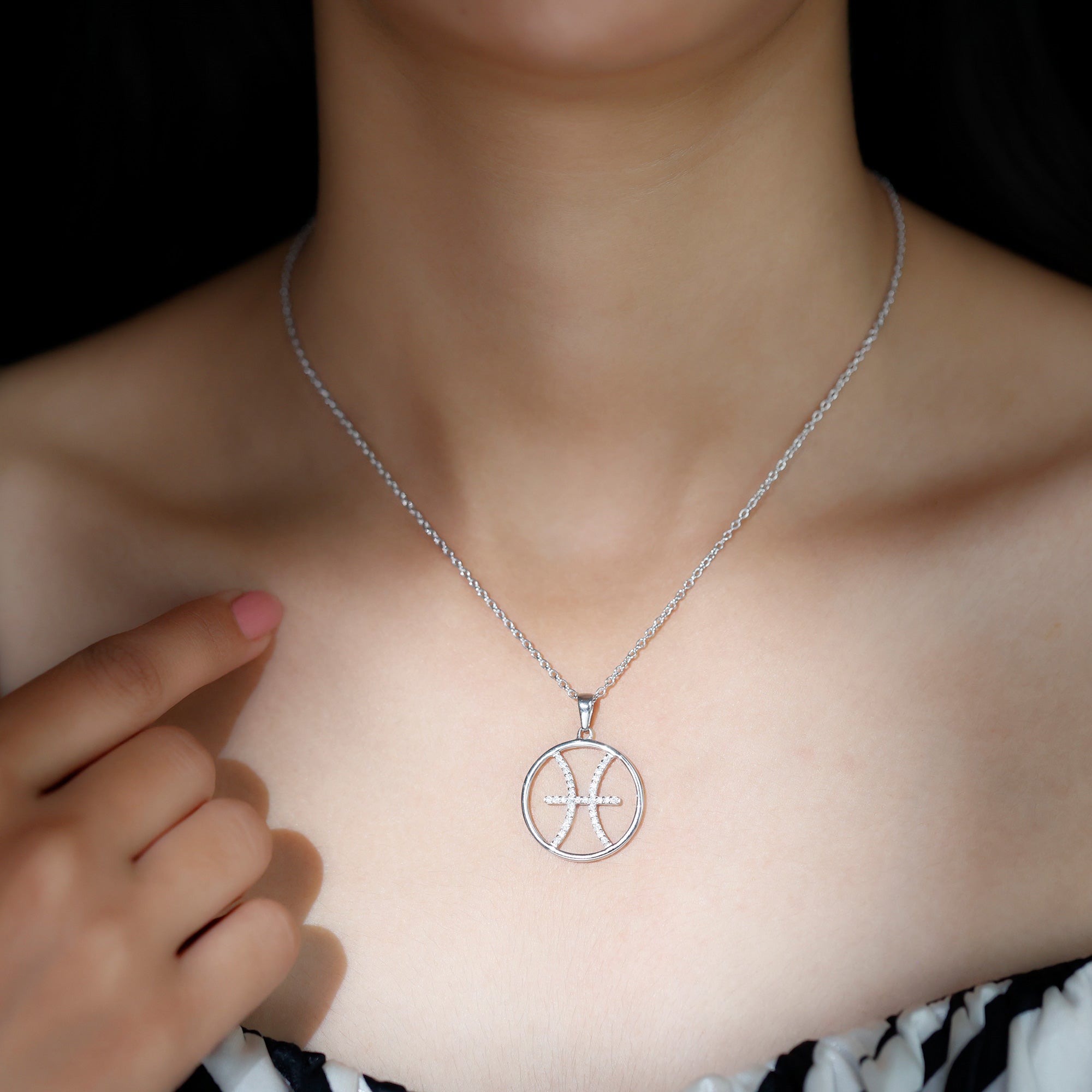 Moissanite Pisces Zodiac Pendant Necklace - Rosec Jewels