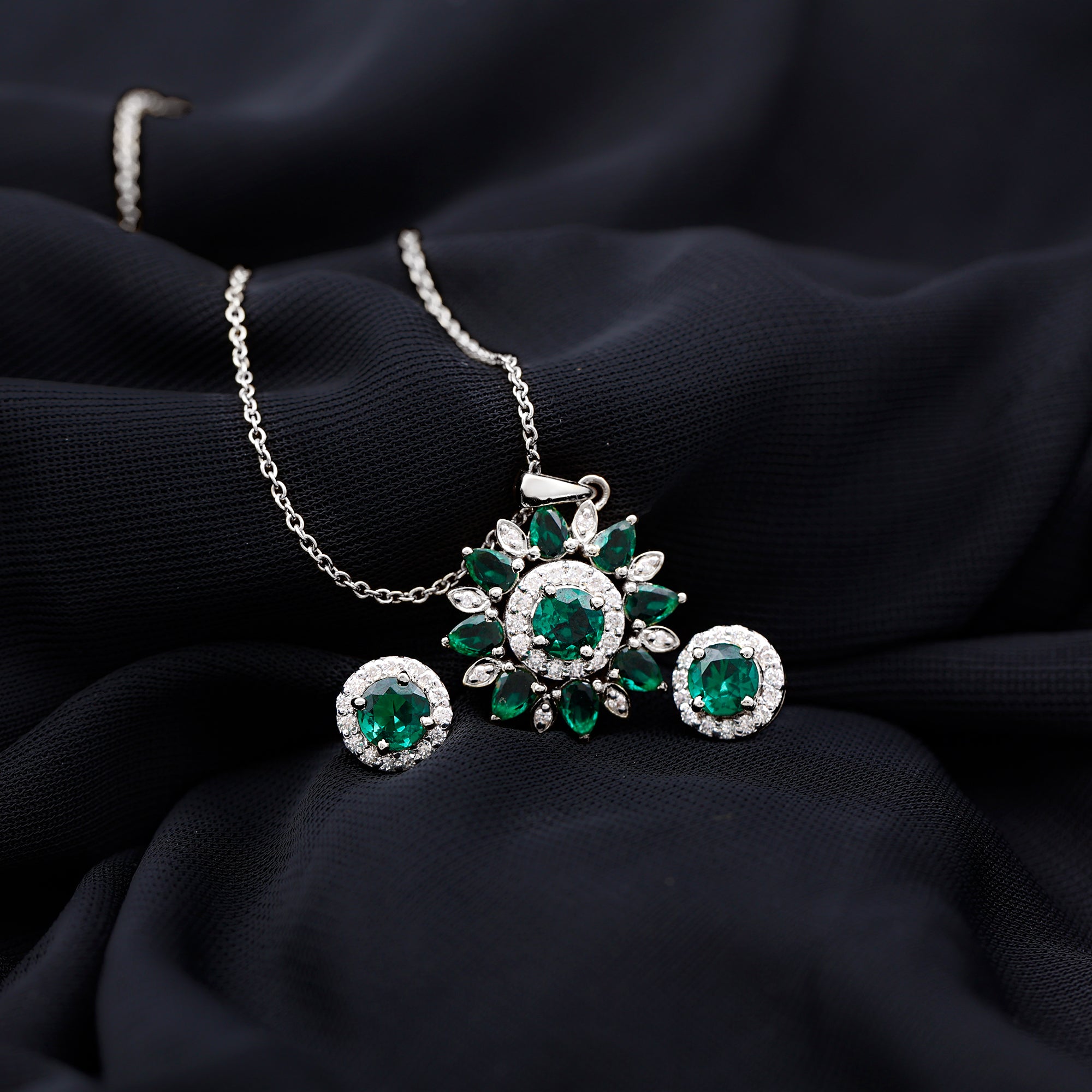 Created Emerald and Moissanite Flower Statement Jewelry Set in Gold Lab Created Emerald - ( AAAA ) - Quality - Rosec Jewels