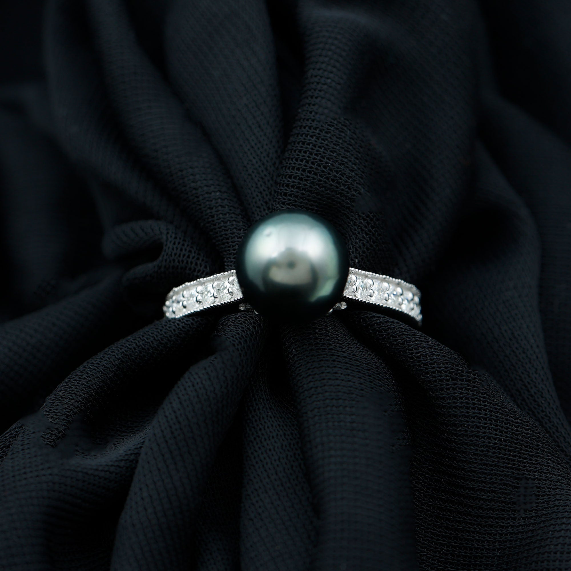 Round Tahitian Pearl Solitaire Ring with Diamond Side Stones Tahitian pearl - ( AAA ) - Quality - Rosec Jewels